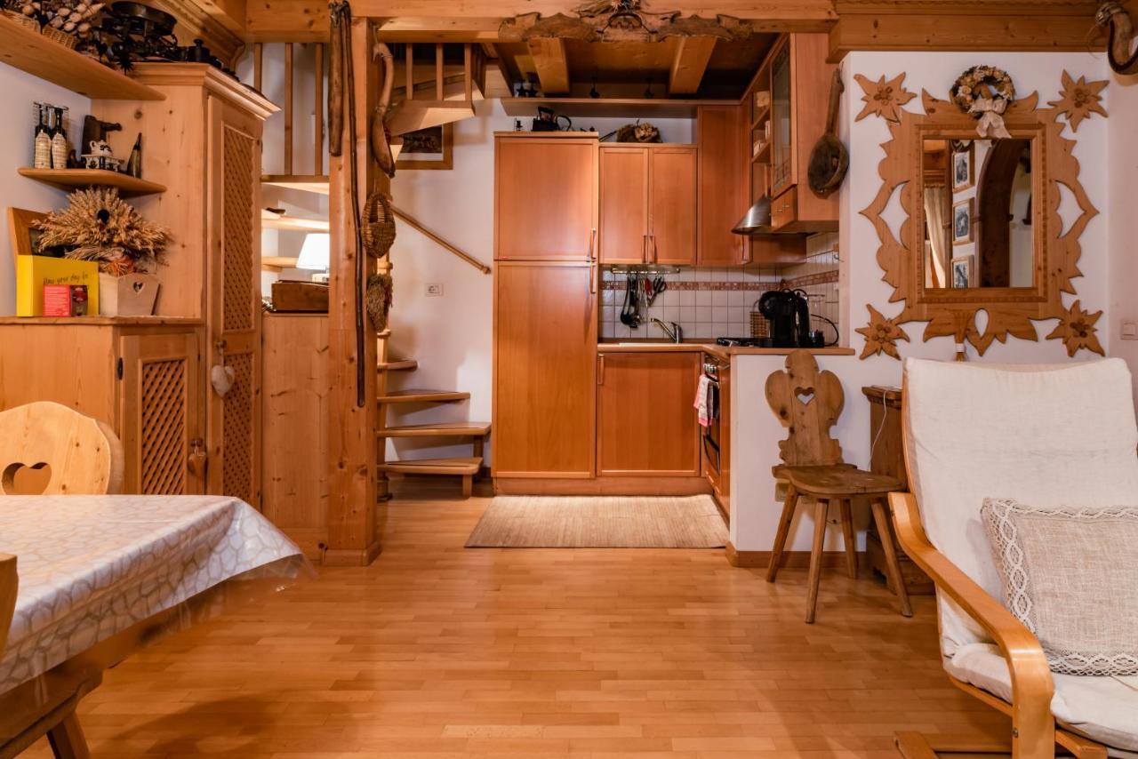 Sciliarguesthouse-Due Piani Parcheggio Privato كاستيلِروتّو المظهر الخارجي الصورة